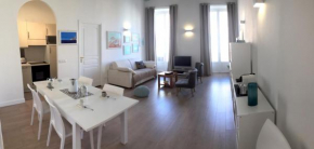 Отель 2 Bedrooms Appartement In Central Location on the famous Place Massena Nice  Ницца